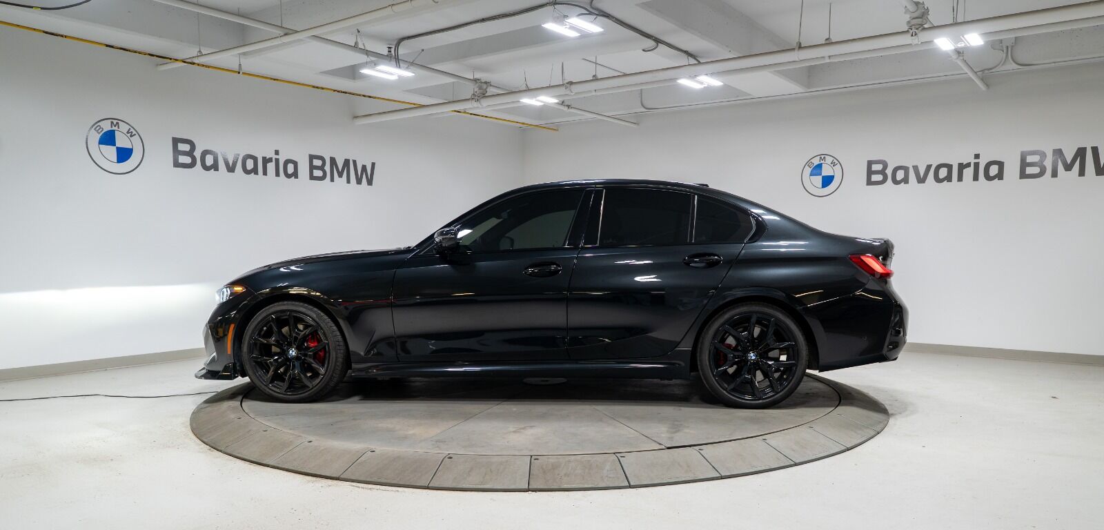 2025 BMW 330i