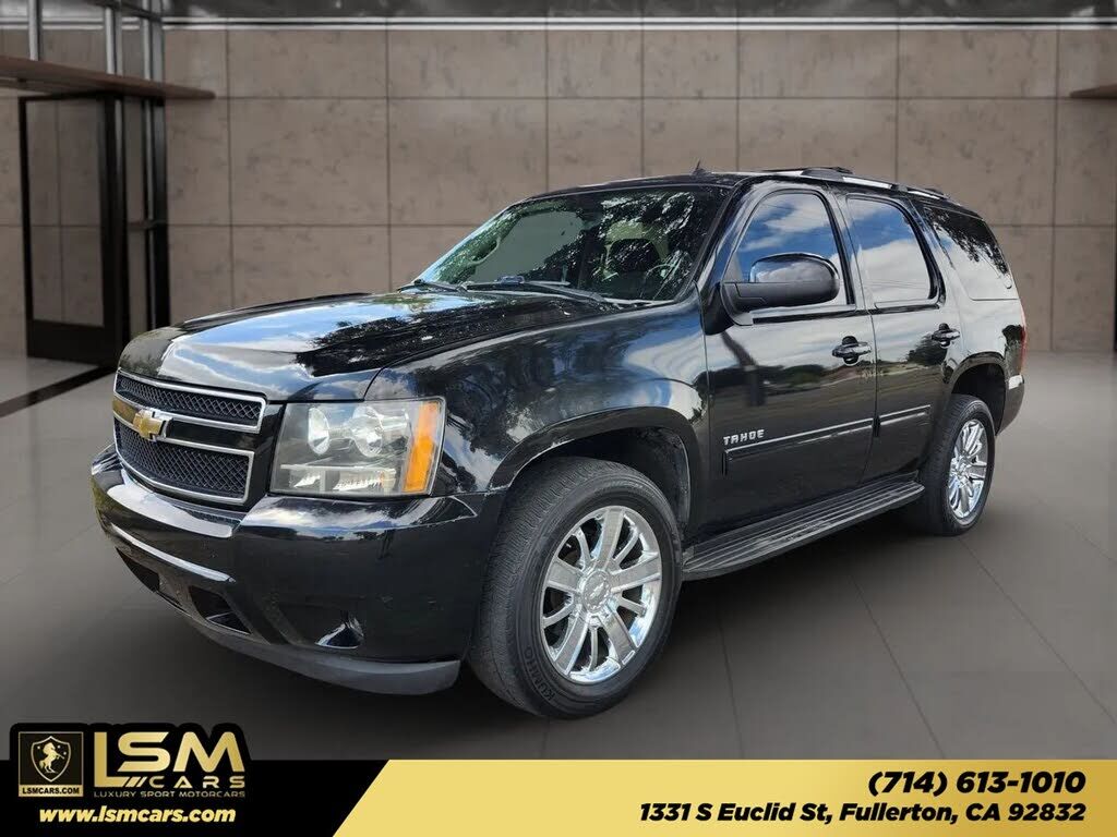 2011 CHEVROLET Tahoe