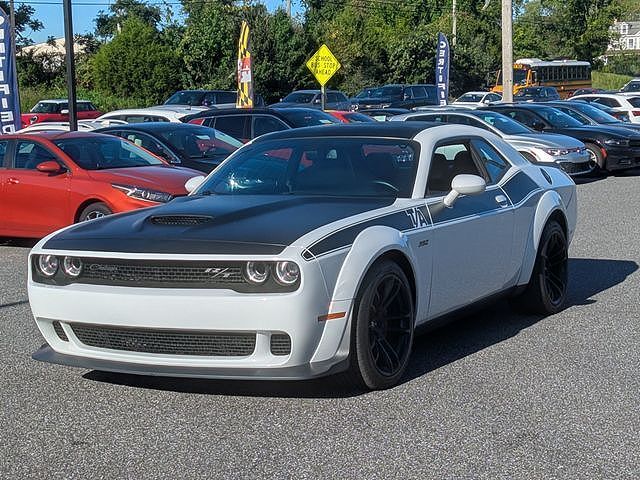 2021 DODGE Challenger
