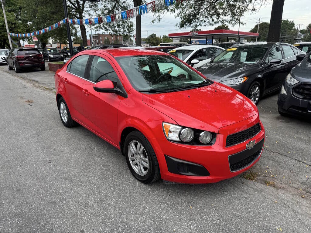 2015 CHEVROLET Sonic