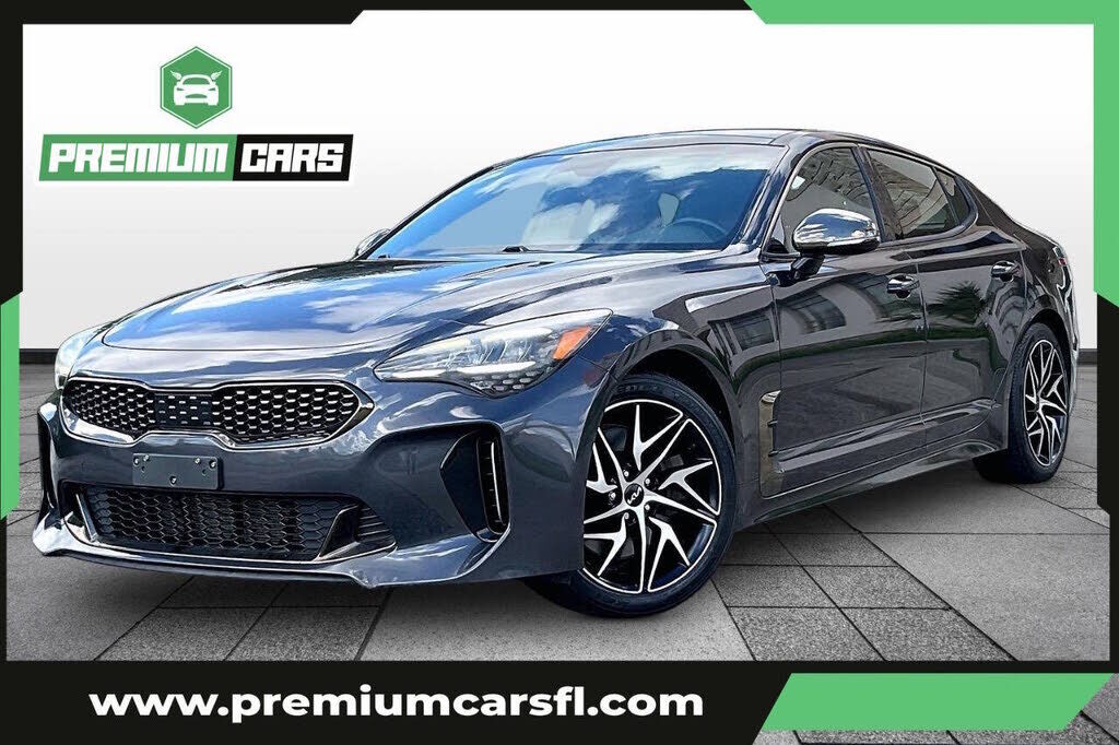 2022 KIA Stinger