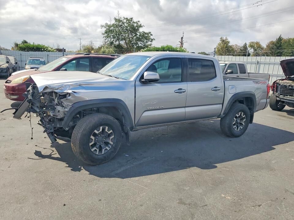 2019 TOYOTA Tacoma