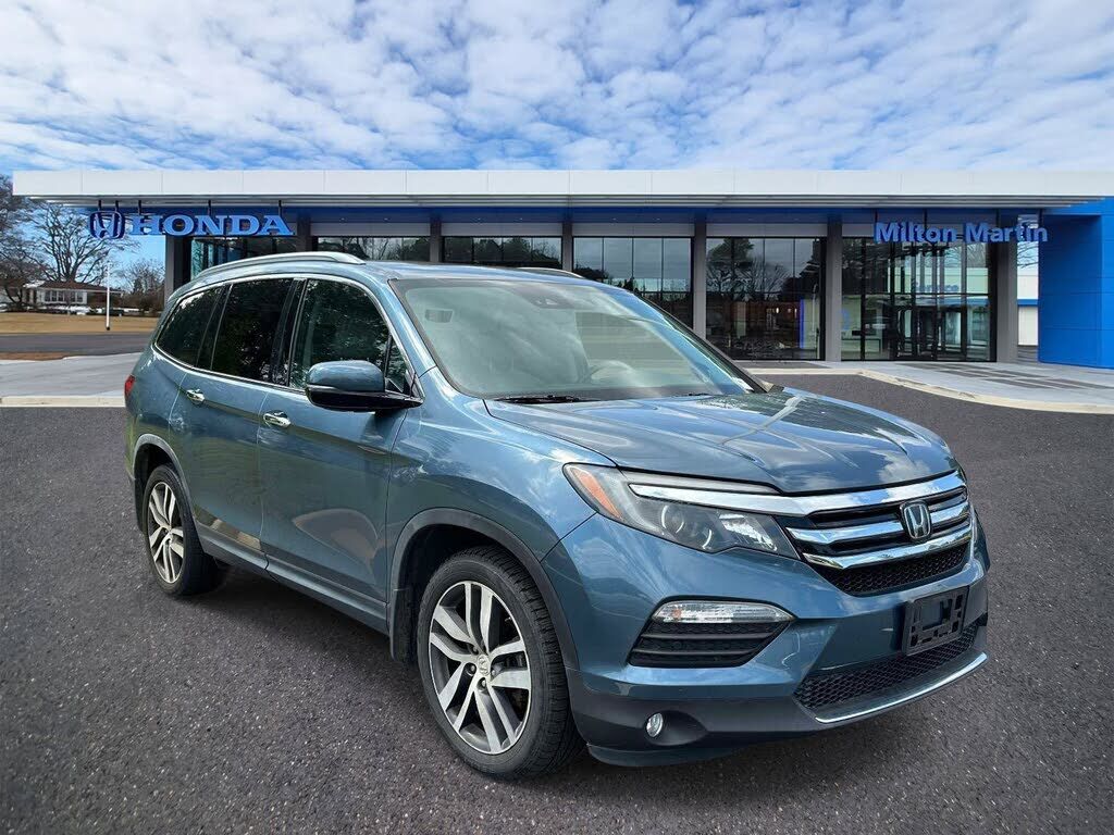 2017 HONDA Pilot