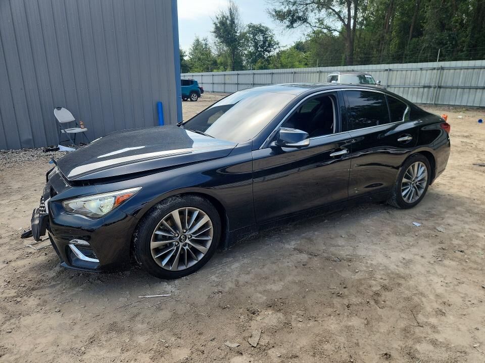 2022 INFINITI Q50