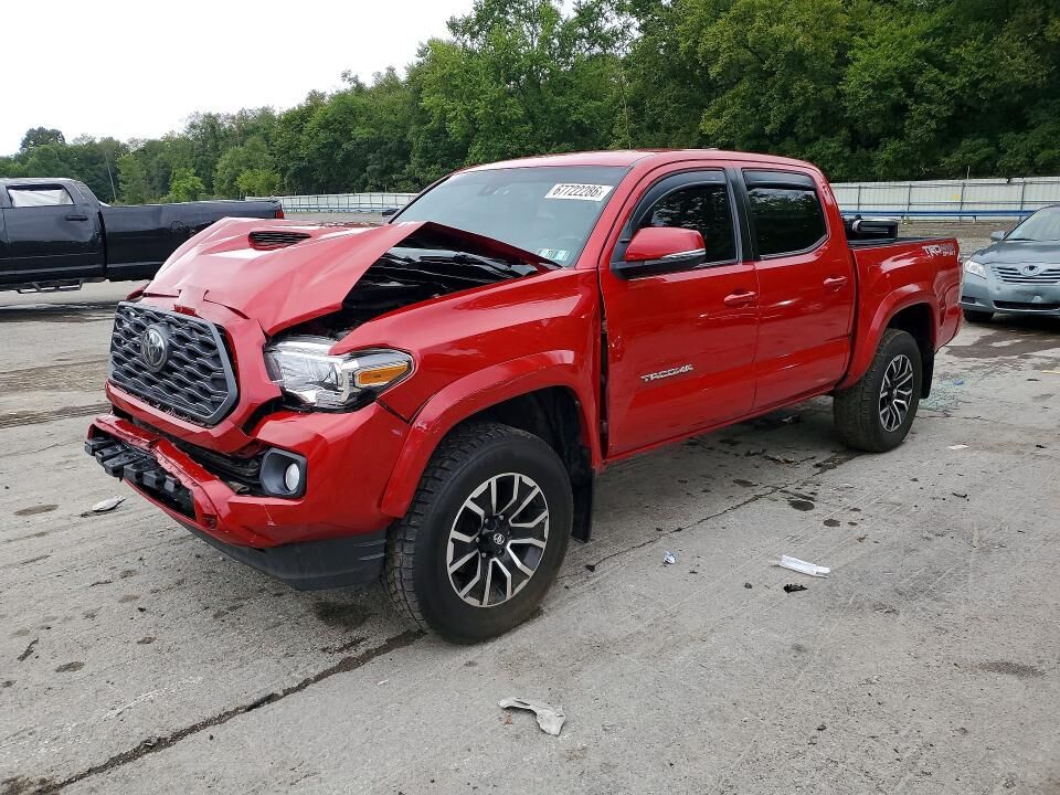 2020 TOYOTA Tacoma