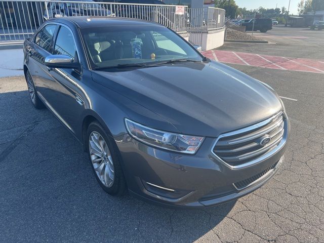 2015 FORD Taurus