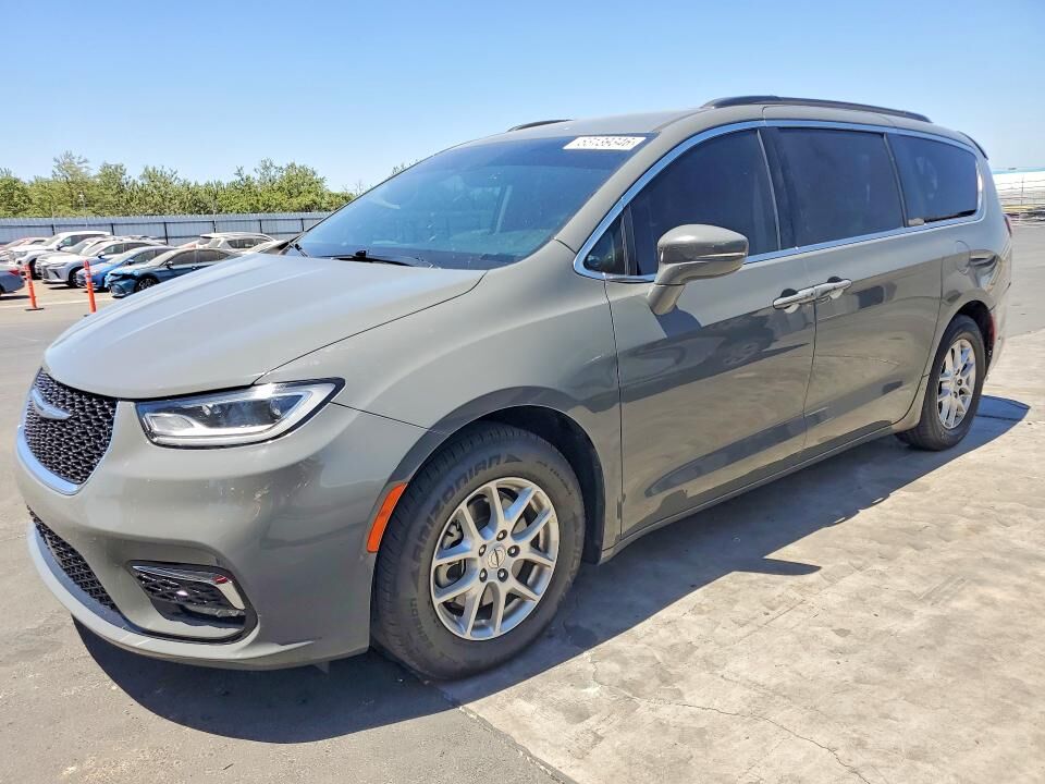 2022 CHRYSLER Pacifica