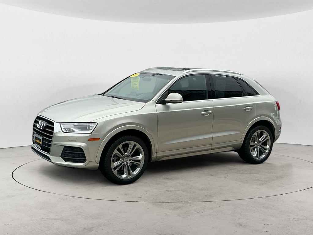 2017 AUDI Q3