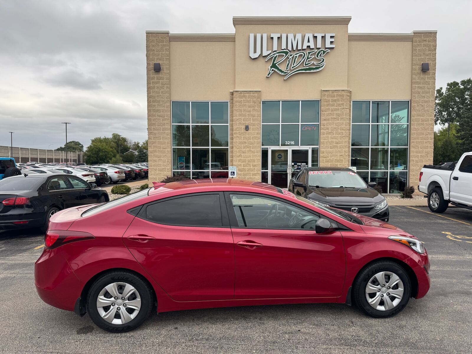 2016 HYUNDAI Elantra