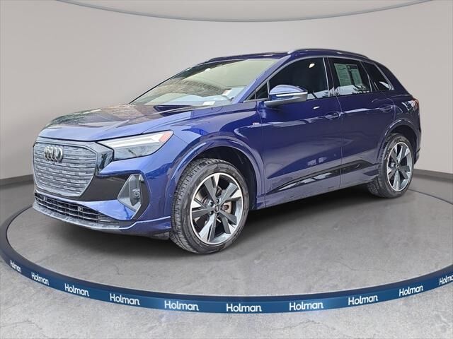 2023 AUDI Q4