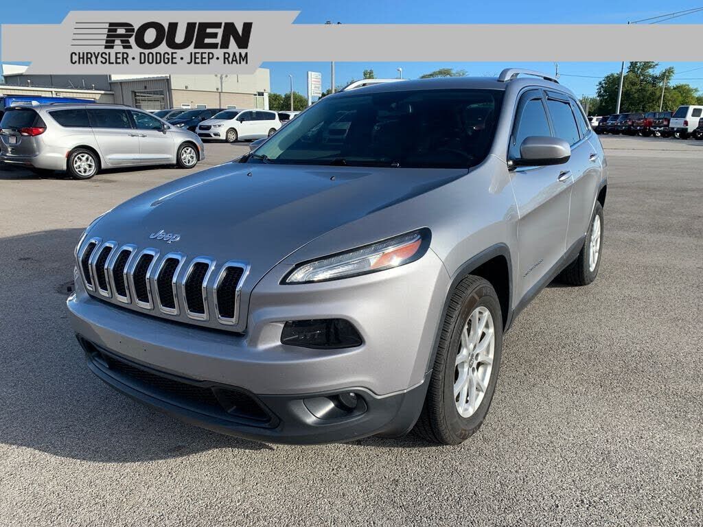 2017 JEEP Cherokee