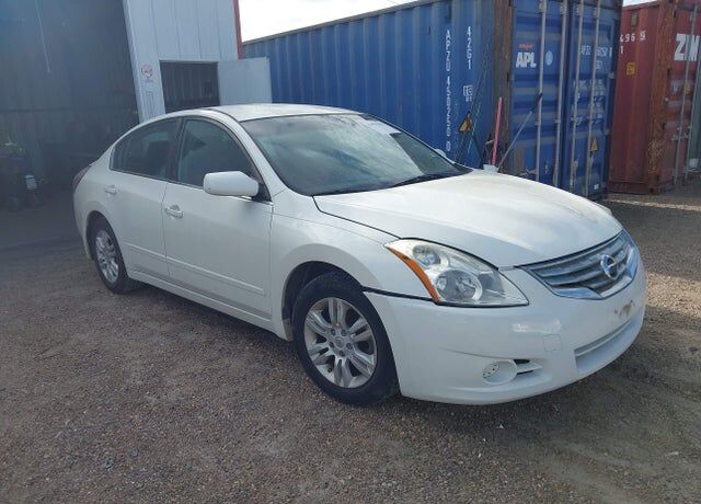 2011 NISSAN Altima