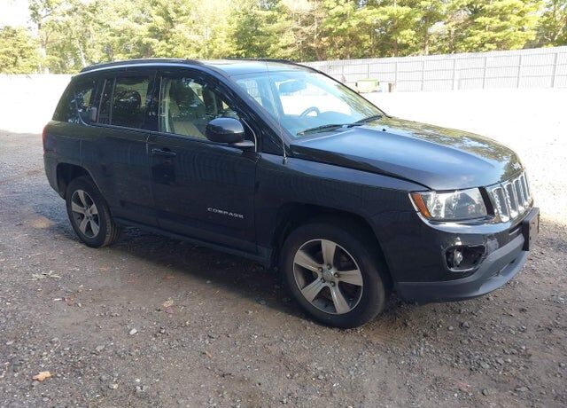 2017 JEEP Compass
