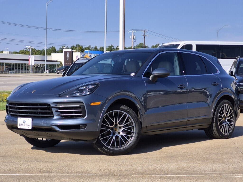 2020 PORSCHE Cayenne