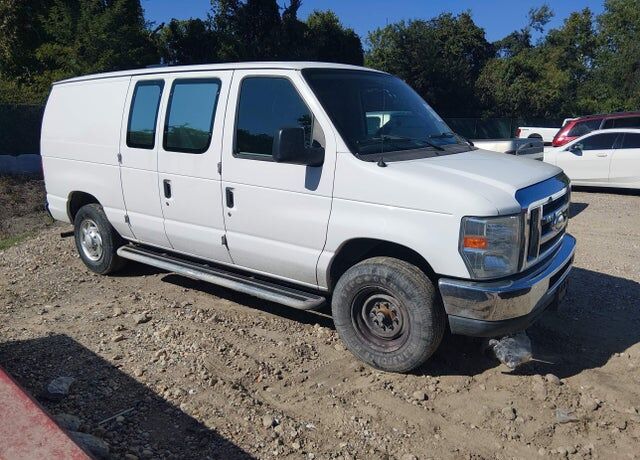 2014 FORD E-250