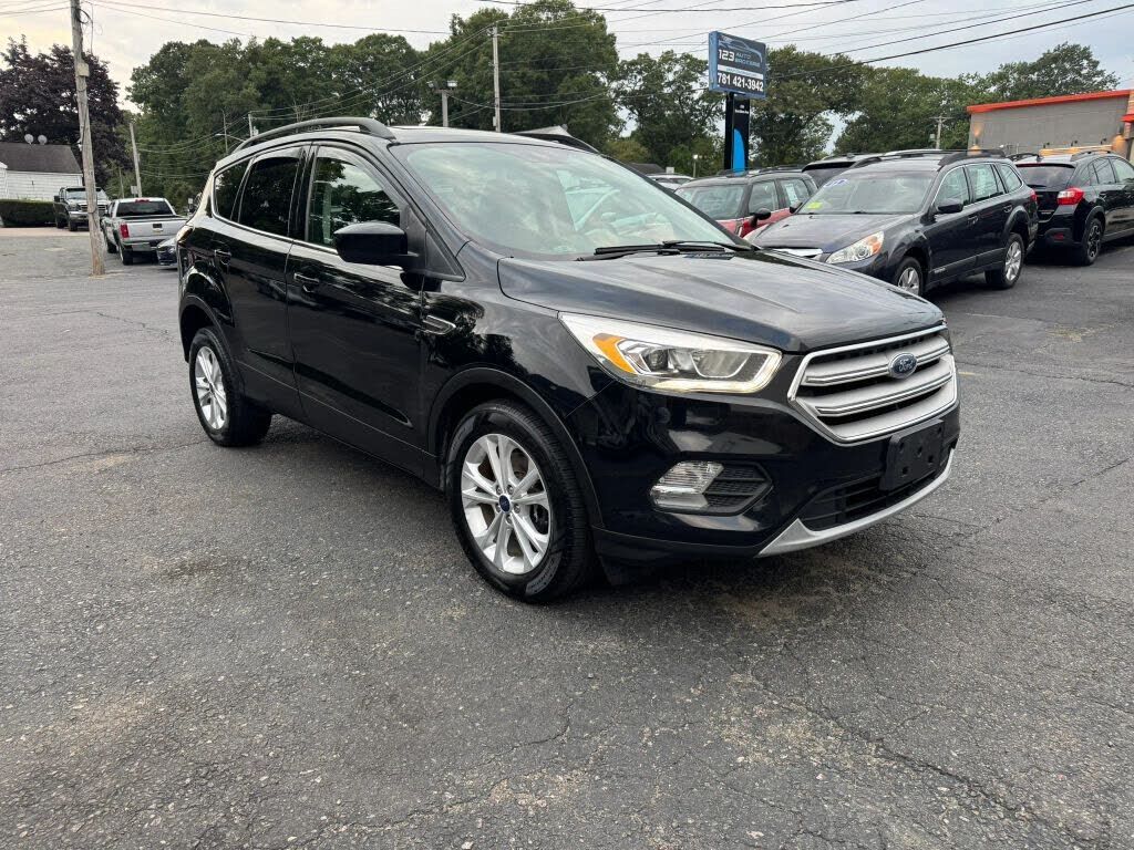 2018 FORD Escape