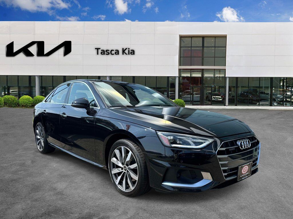 2022 AUDI A4