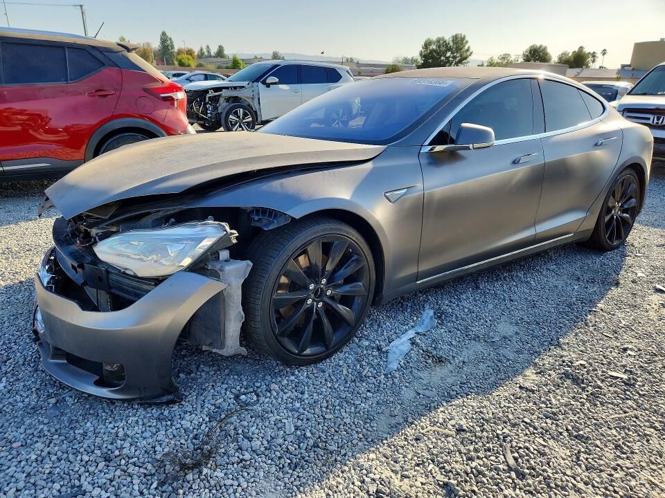 2014 TESLA Model S