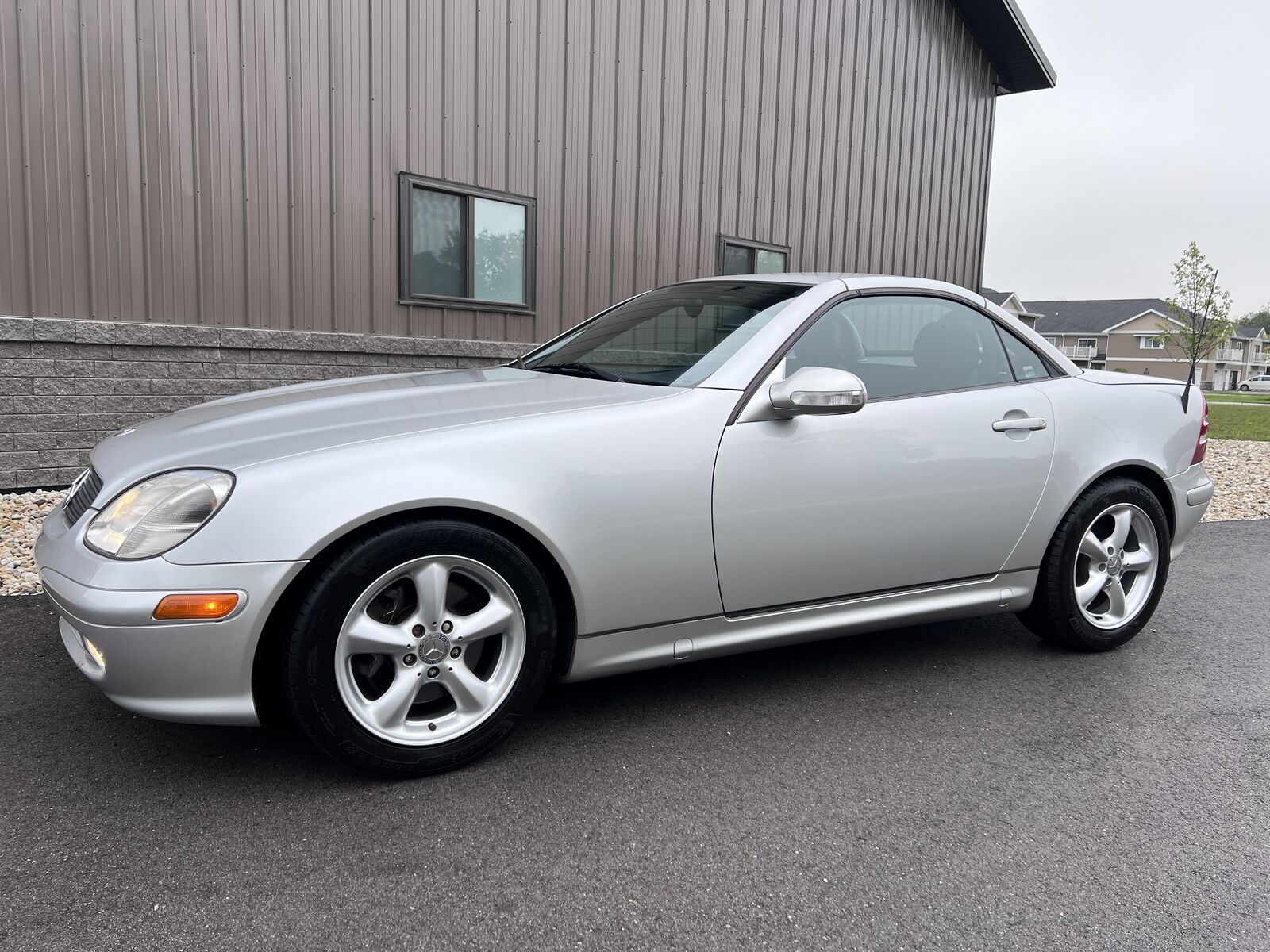 2003 MERCEDES-BENZ SLK-Class