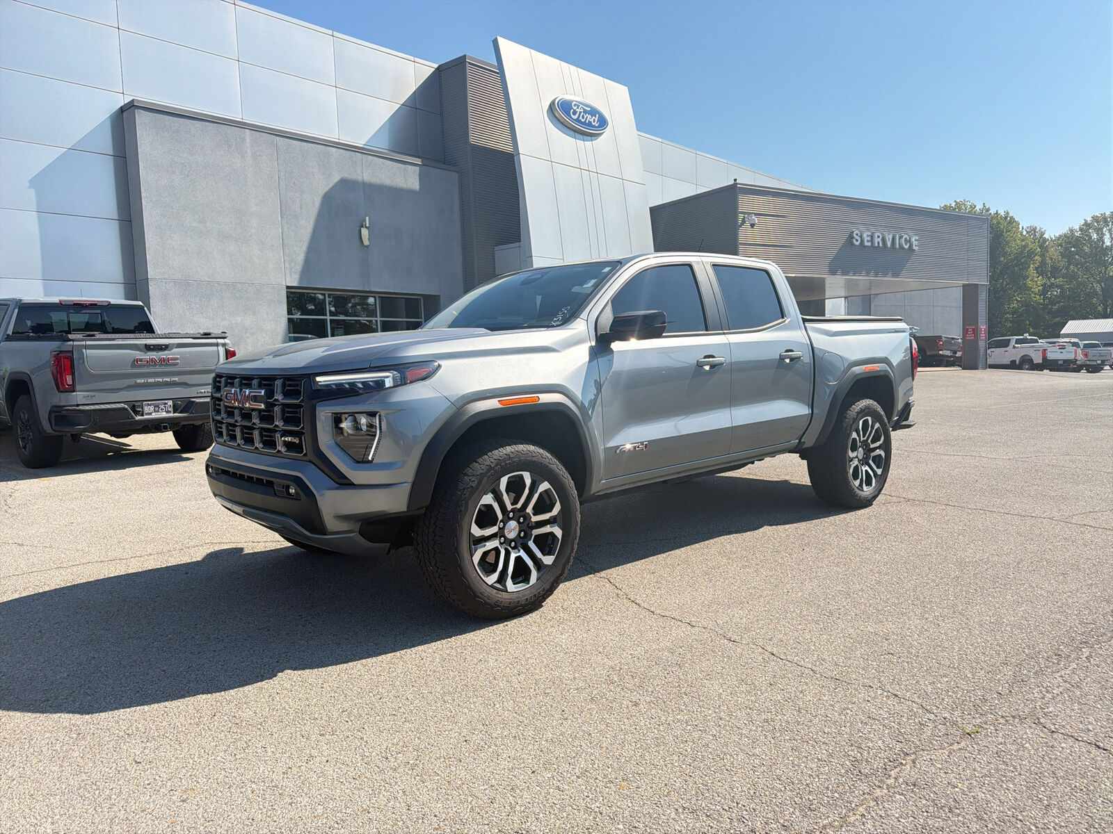 2024 GMC Canyon