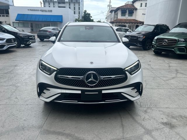2023 Mercedes-Benz GLC-Class
