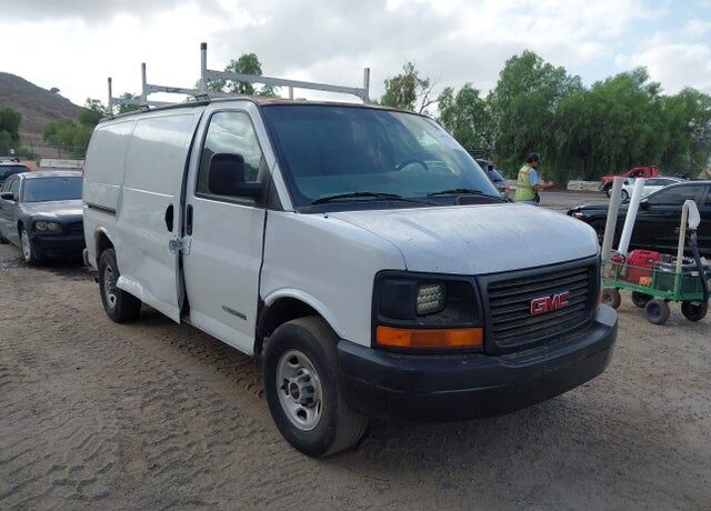 2005 GMC Savana