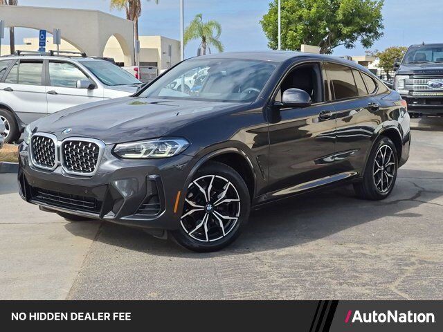 2023 BMW X4