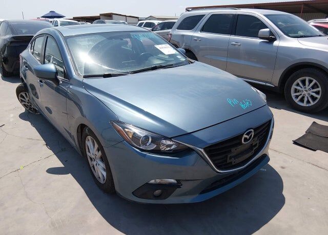 2016 MAZDA Mazda3