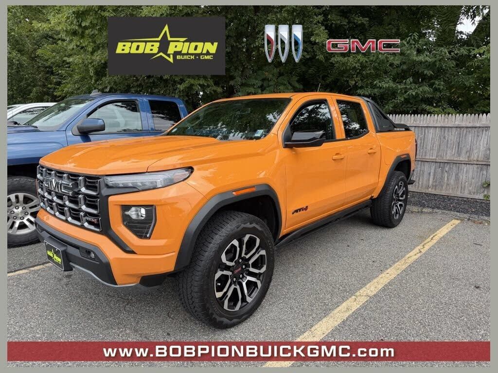 2025 GMC Canyon