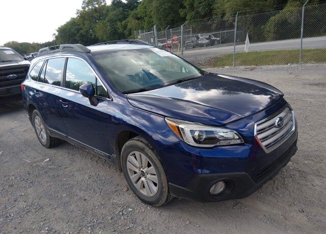 2017 SUBARU Outback