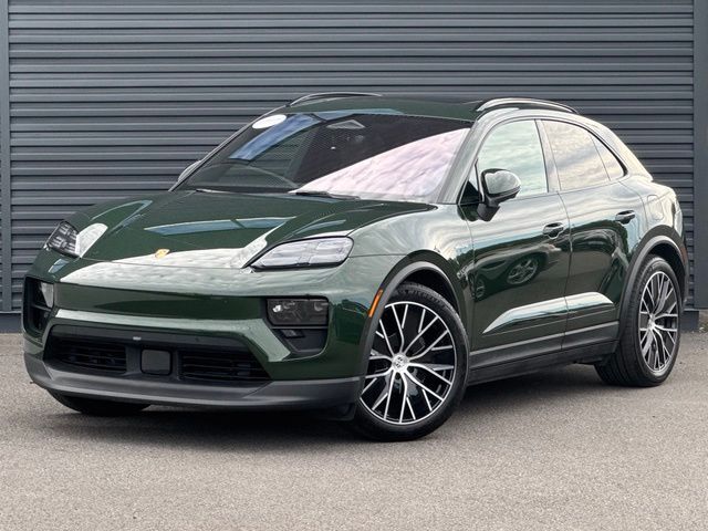 2024 PORSCHE Macan