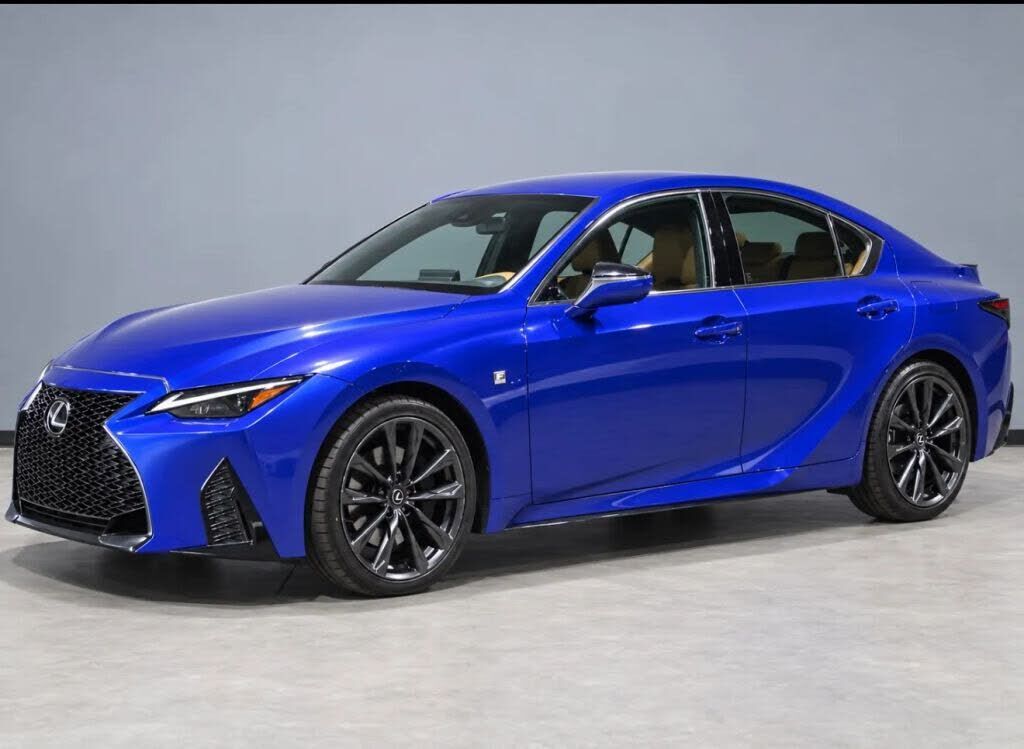 2025 LEXUS IS