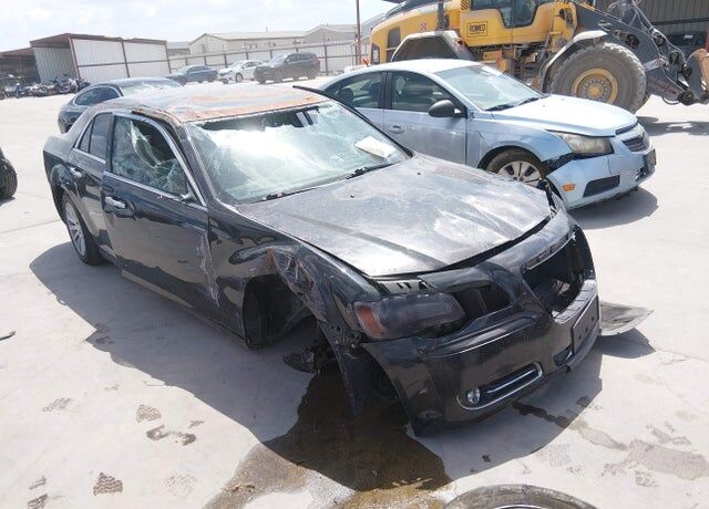 2014 CHRYSLER 300