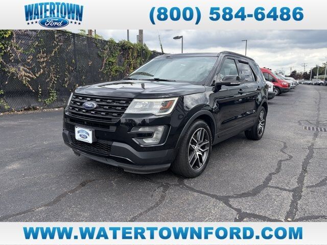 2017 FORD Explorer