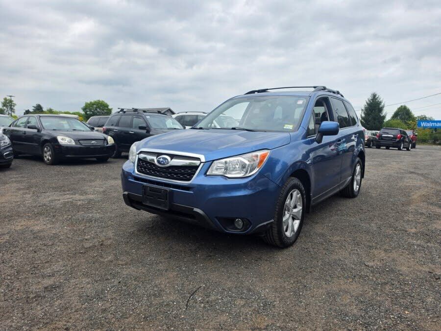 2016 SUBARU Forester
