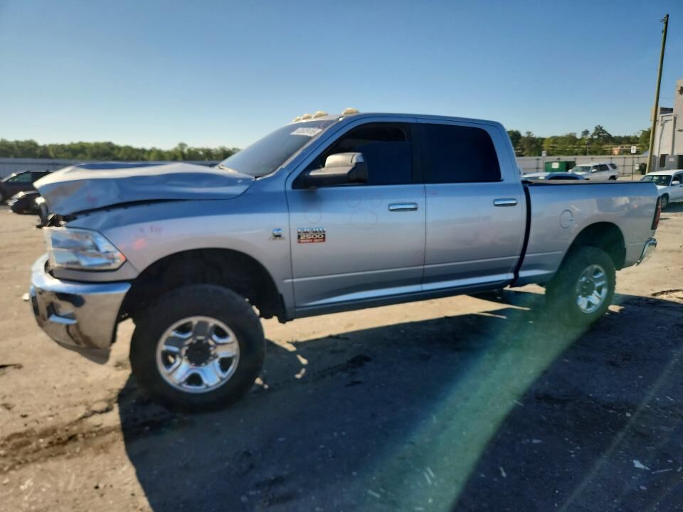 2012 DODGE Ram