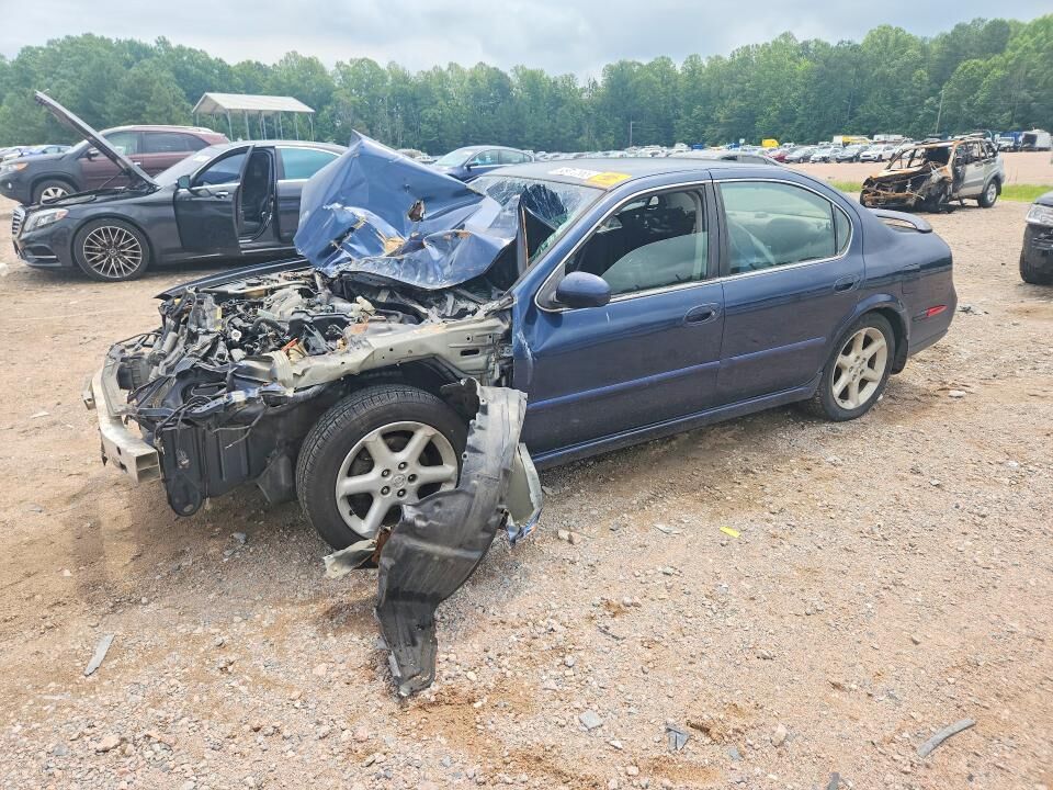 2003 NISSAN Maxima