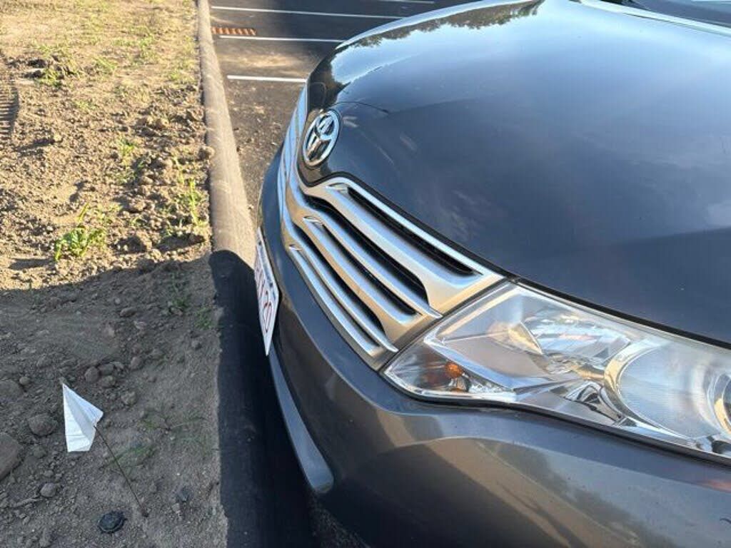 2011 TOYOTA Venza