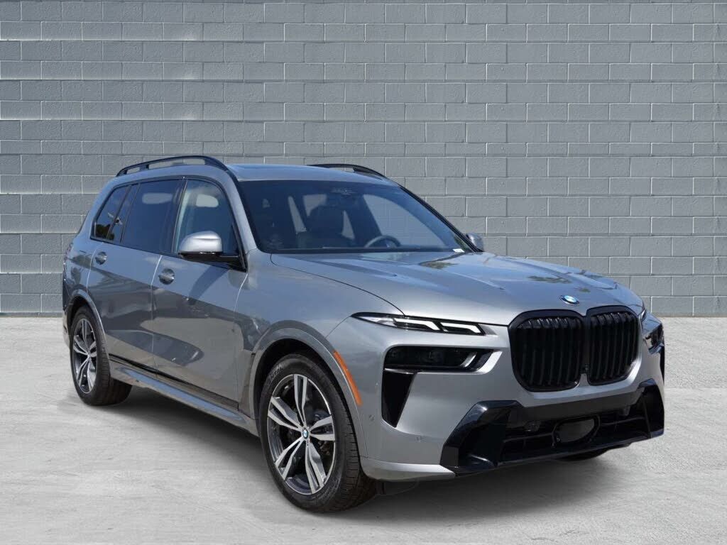 2026 BMW X7