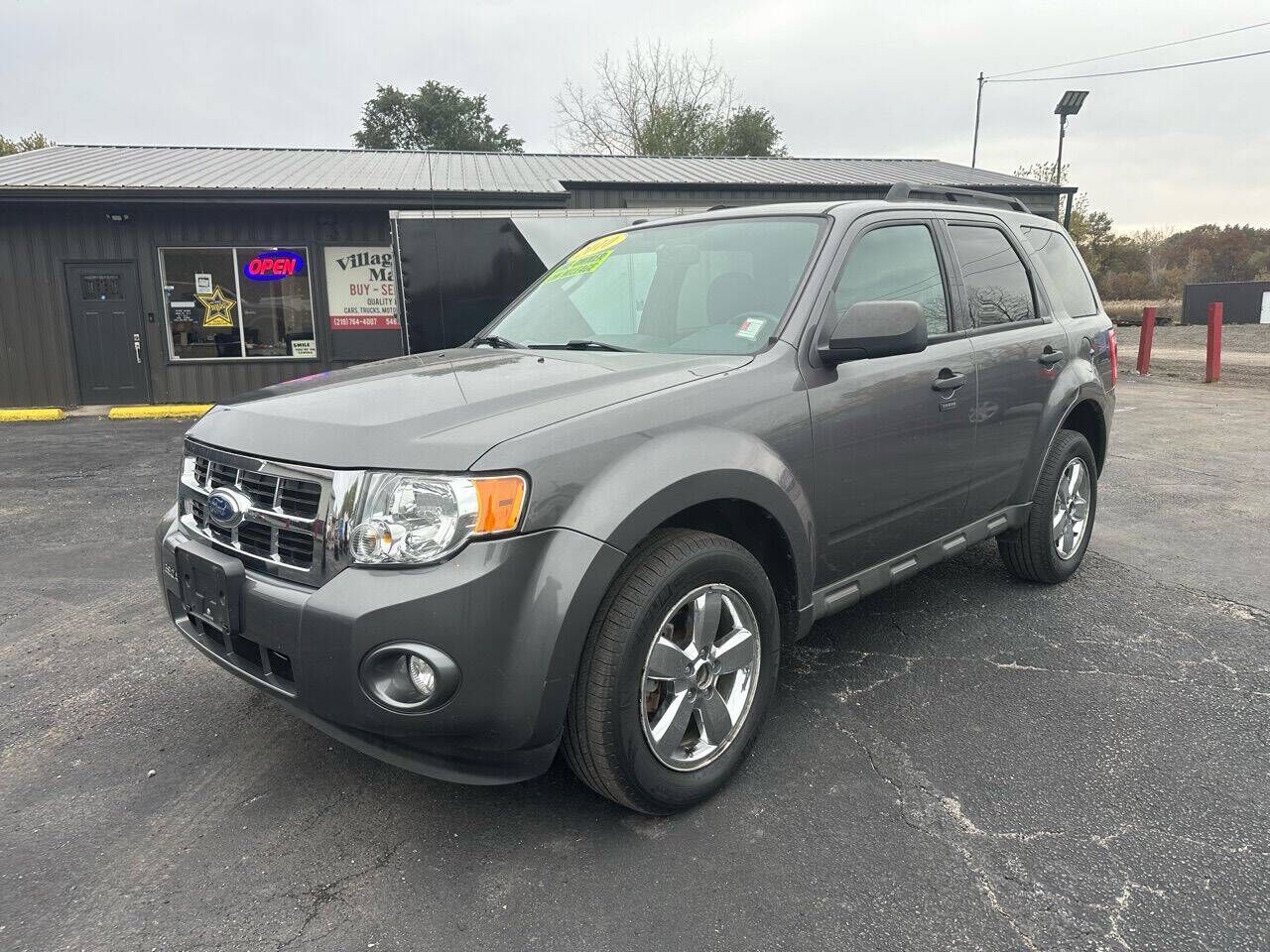2010 FORD Escape
