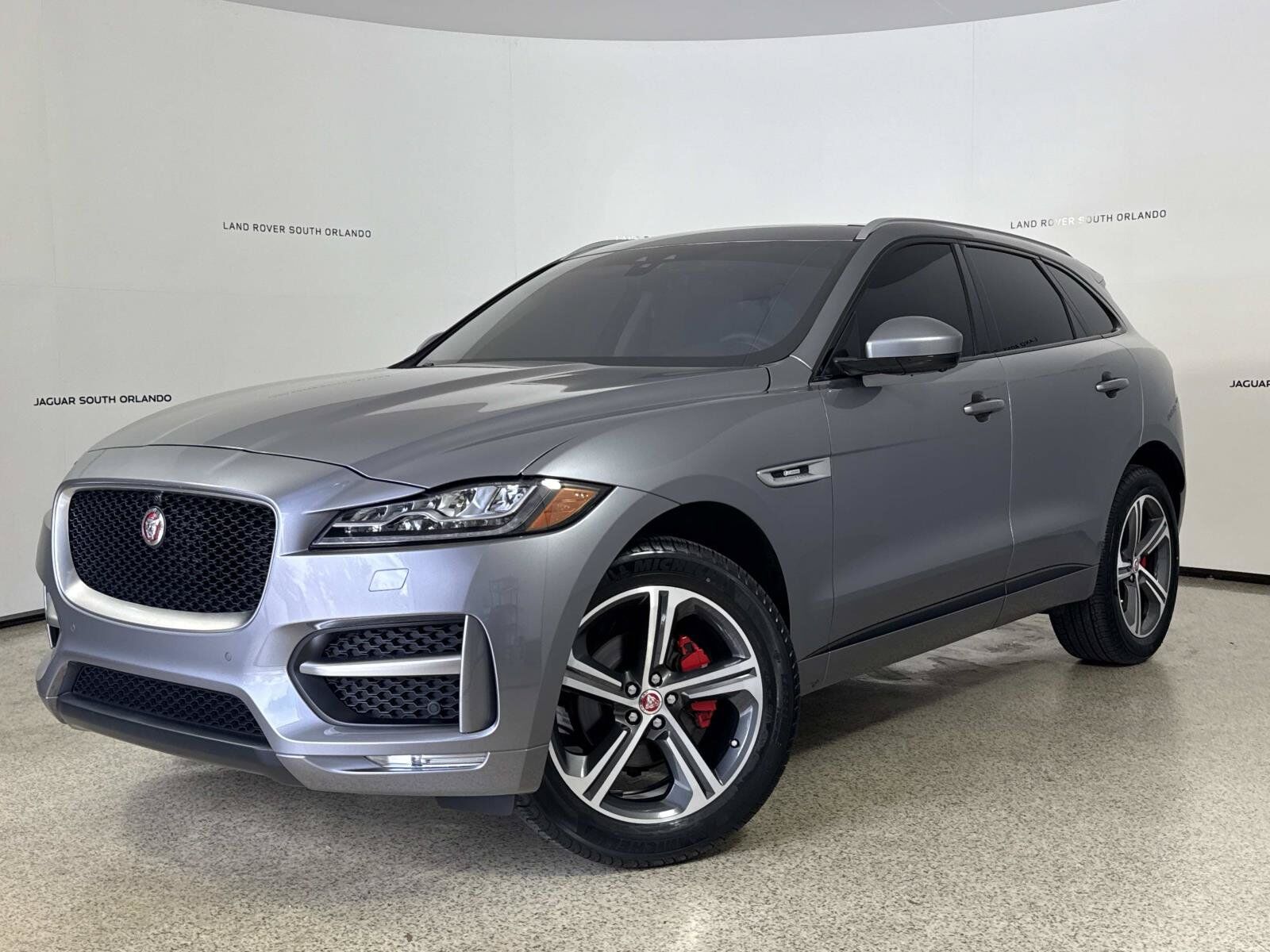 2020 JAGUAR F-Pace