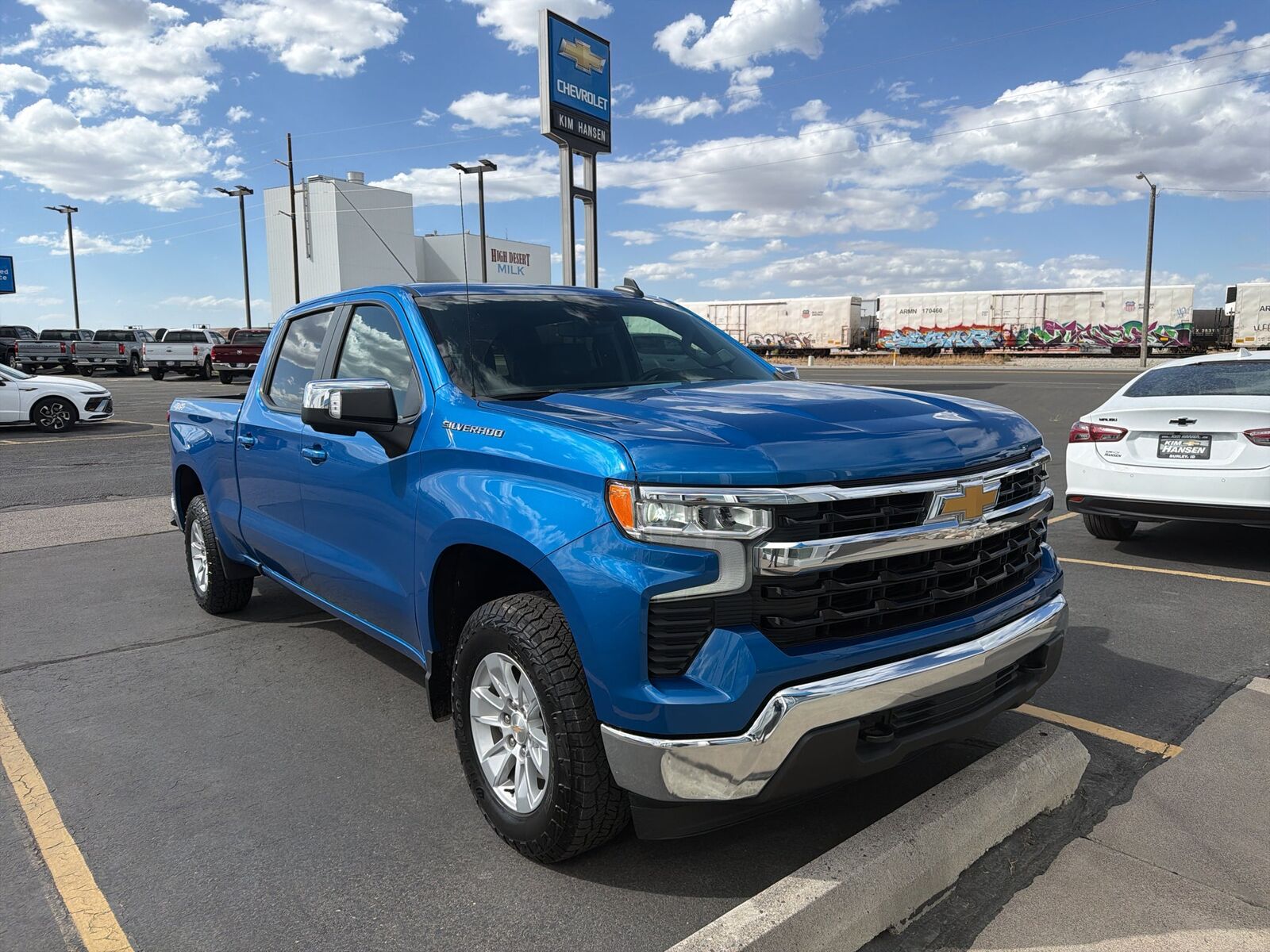 2023 CHEVROLET Silverado