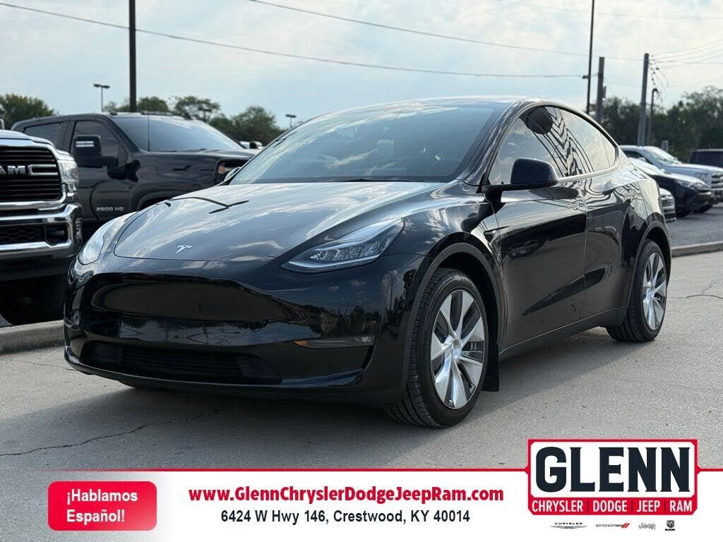 2022 TESLA Model Y