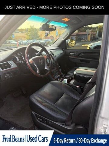 2011 CADILLAC Escalade