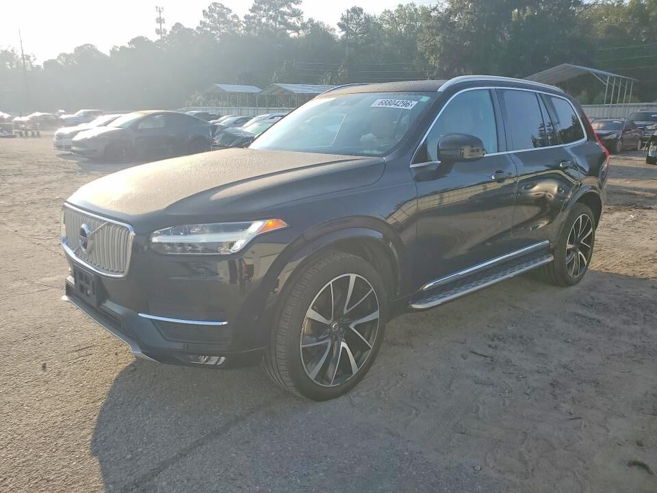 2018 VOLVO XC90