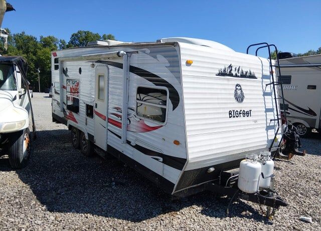 2009 FOREST RIVER Shockwave Toy Hauler