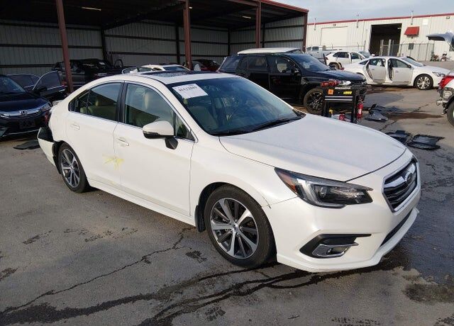 2018 SUBARU Legacy