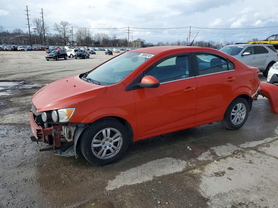 2013 CHEVROLET Sonic
