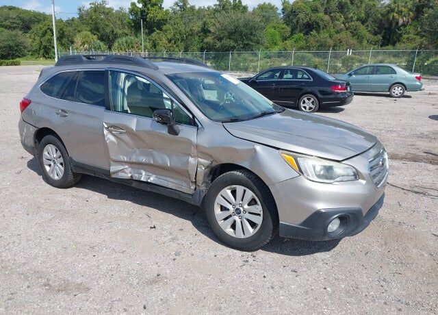 2017 SUBARU Outback