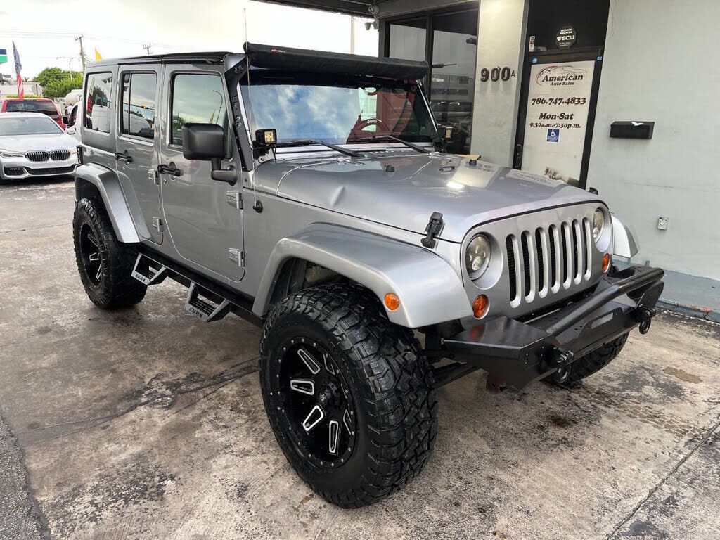 2013 JEEP Wrangler